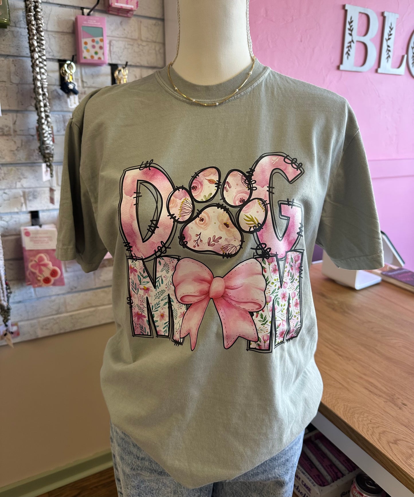 Dog Mom Comfort T